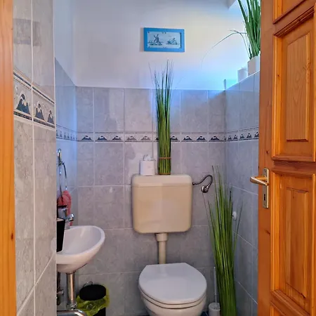 Apartment Watair House *