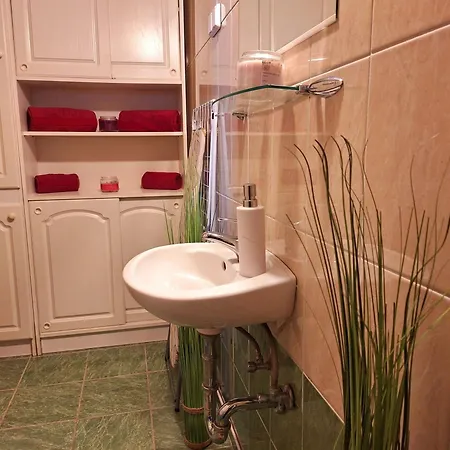 Apartman Watair House