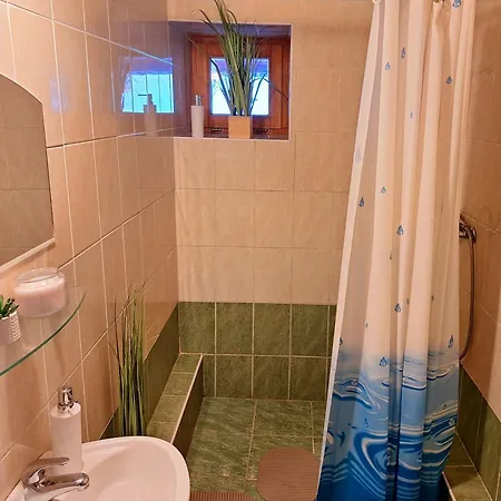 Watair House Apartment *